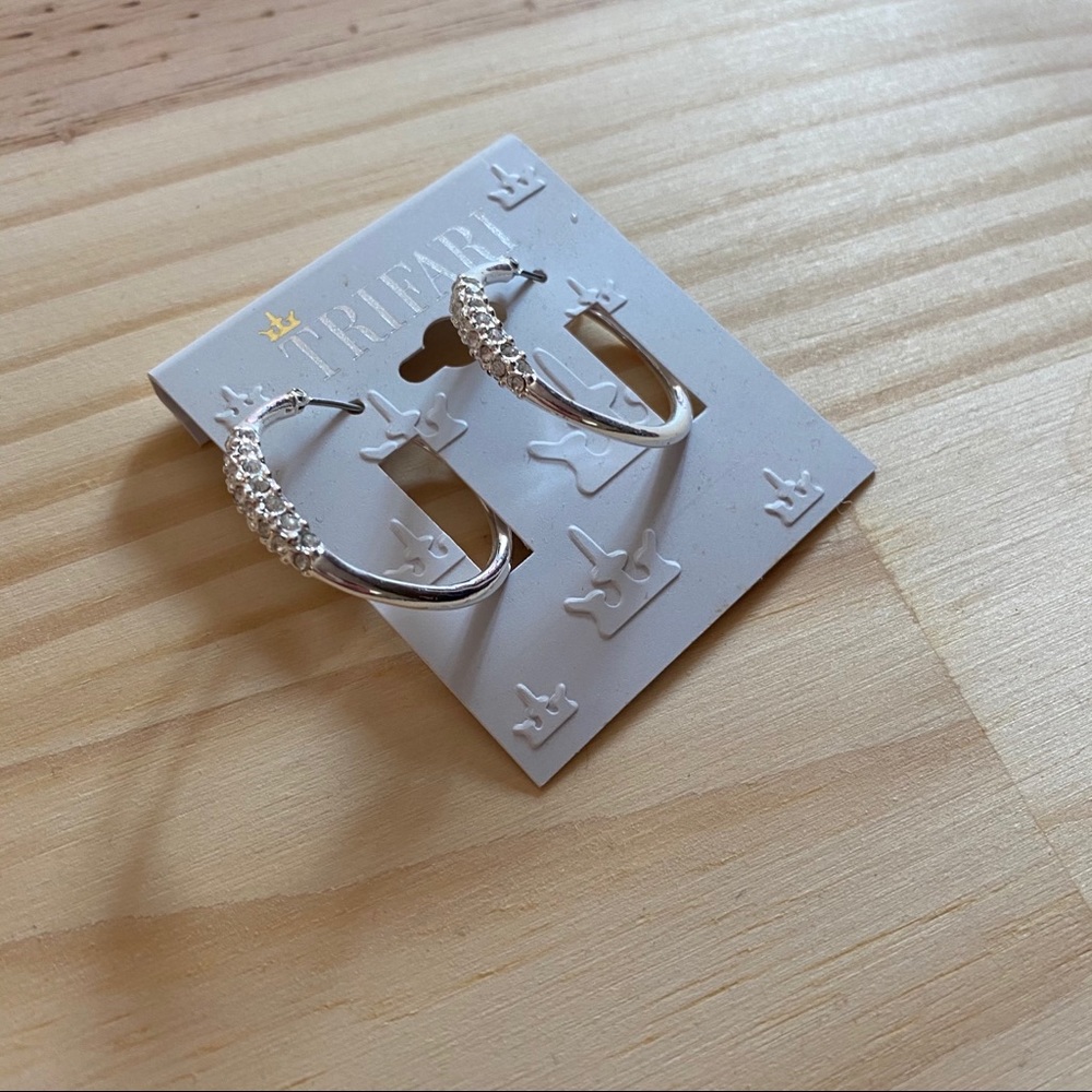 Trifari Silver Hoop Earrings NWT